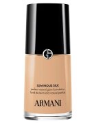 Armani Luminous Silk Perfect Natural Glow Foundation . Tekoča Podlaga 30 ml