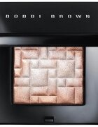 Bobbi Brown Highlighting Powder Pink Glow Osvetljevalec 8 g