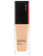 Shiseido Tekoči Puder Radiant Lift Foundation 160 Tekoča Podlaga 30 ml