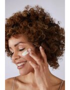 ACM Dépiwhite M zaščitna krema za obraz SPF 50+ 40 ml
