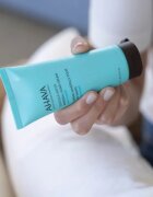 Ahava Dead Sea Water Sea Kissed mineralna krema za roke 100 ml