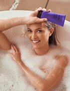 Ahava Dead Sea Water Spring Blossom mineralni gel za prhanje 200 ml