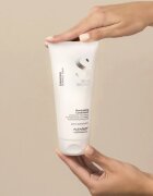 Alfaparf Milano Semi di Lino Diamond Illuminating posvetlitveni balzam za sijaj in enostavno razčesavanje las 200 ml
