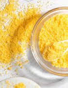 Almara Soap Bath Salt Sunny Pop barvna kopalna sol 180 g