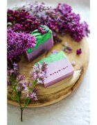 Almara Soap Fancy Lilac Blossom ročno izdelano milo 100 g