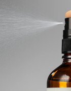 Antipodes Ananda H₂O Ultra-Hydrating Calming Mist antioksidacijski tonik v pršilu 100 ml