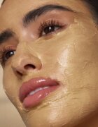Antipodes Aura Gold Manuka Honey Radiance Mask posvetlitvena maska za obraz z vitaminom C 75 ml