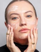 Antipodes Grace Gentle Cream Cleanser & Makeup Remover krema za odstranjevanje ličil in čiščenje kože 120 ml