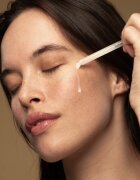 Antipodes Maya Hyaluronic 72-Hour Hydration Serum intenzivni vlažilni serum za obraz 30 ml