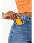 Anua K-Pop Demon Hunters Invisible Glow Finish Sunscreen zaščitna vlažilna paličica s posvetlitvenim učinkom SPF 50 18 g