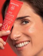 Apivita Bee Sun Safe Anti-Spot and Anti-Age Tinted Face Cream SPF50 zaščitna tonirana krema za obraz SPF 50 odtenek Tinted 50 ml