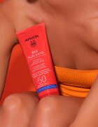 Apivita Bee Sun Safe Hydra Fresh Milk SPF50 losjon za sončenje za obraz in telo SPF 50 200 ml