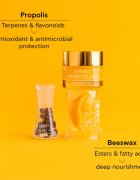 Apivita Beessential Oils Strengthening & Nourishing Night Balm nočni balzam za obraz za prehrano in hidracijo 15 ml