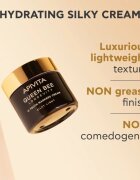 Apivita Queen Bee Longevity lahka krema za učvrstitev obraza 50 ml