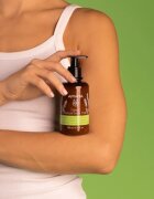 Apivita Tonic Mountain Tea Moisturizing Body Milk vlažilni losjon za telo 200 ml