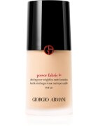 Armani Power Fabric+ Foundation polno prekrivni make-up SPF 20 odtenek 1.5 30 ml