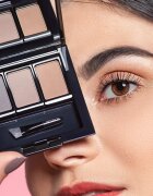 Artdeco Beauty Box Trio magnetna kaseta za senčila za oči lica in kamuflažna krema 5152 1 kos