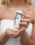 Australian Bodycare Tea Tree Oil hranilno olje za telo za preprečevanje in zmanjševanje strij 150 ml