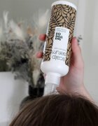 Australian Bodycare Tea Tree Oil pomirjajoči serum za suho in srbeče lasišče 250 ml