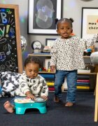 Baby Einstein Hape Magic Touch Gramofon DJ Discovery™ glasbena igrača 6m+ 1 kos