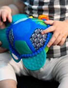 Baby Einstein Neptune’s Sensory Sidekick™ aktivnostna igrača 0m+ 1 kos