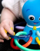 Baby Einstein Opus's Shake & Soothe Teether Toy & Rattle grizalo z ropotuljico 0 m+ 1 kos