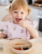 BabyOno Be Active Stainless Steel Spoon and Fork pribor za otroke Beige 12m+ 2 kos