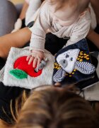 BabyOno Mouse kontrastna izobraževalna knjiga 0m+ 1 kos