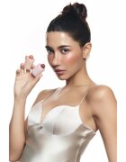 Banila Co. Romantic Blush večnamensko ličilo za ustnice in lica za popoln videz odtenek 17 Baby Bean 3.7 g
