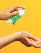 BasicLab Dermocosmetics Complementis lahka vlažilna emulzija za mastno in problematično kožo 50 ml