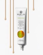 BasicLab Dermocosmetics Protecticus obarvani ultra-lahek fluid za mastno in mešano kožo SPF 50+ 40 ml