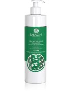 BasicLab Dermocosmetics Trichologis čistilni šampon za regulacijo sebuma 300 ml