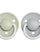 BIBS De Lux Natural Rubber Night Size 2: 6+ months duda Sage / Cloud 2 kos