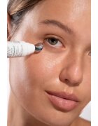 Bielenda GLAZE & GLOW krema za osvetljevanje predela okoli oči z vlažilnim učinkom 15 ml