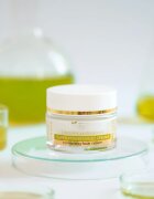 Bielenda Skin Clinic Professional Correcting krema za obnovo ravnovesja kože s pomlajevalnim učinkom 50 ml