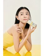 Biodance Radiant Vita Niacinamide Cream vlažilna in hranilna krema za posvetlitev in zgladitev kože 50 ml