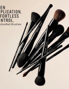 Bobbi Brown Brush Diffused Eyeliner čopič za ličenje oči 1 kos