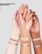 Bobbi Brown Essential Eye Shadow Trios paleta senčil za oči za popoln videz odtenek Everyday Greys 44 g
