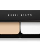 Bobbi Brown Skin Weightless Powder Foundation pudrasti make-up odtenek Sand N-032 11 g