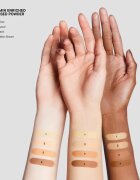Bobbi Brown Vitamin Enriched Pressed Powder kompaktni puder z vlažilnim učinkom odtenek Yellow 8 g