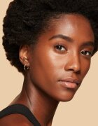 Bobbi Brown Vitamin Enriched Skin Tint SPF 15 tonirana krema z vitamini odtenek Rich 1 50 ml