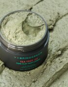 BRINGGREEN Tea Tree Cica Pore Clay Pack Strong kremasta maska za mastno k aknam nagnjeno kožo 100 g