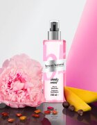 Bruno Banani Pure Woman Cheeky Casis odišavljeno pršilo za telo in lase za ženske 250 ml