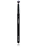 BrushArt Professional B8 Pencil shader brush čopič za natančno nanašanje senčil B8 1 kos