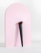 Brushworks Angled Blush Brush poševen čopič za rdečilo vrsta NO. 7 1 kos