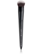 Brushworks Buffing Foundation Brush čopič za make-up vrsta NO. 2 1 kos