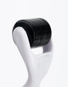 Brushworks Progression Micro Needle Derma Roller mikroiglični aplikator za obraz 05 mm 1 kos