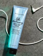 Bumble and Bumble Thickening Great Body Blow Dry crème krema za lase za bogat volumen 150 ml