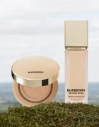 Burberry Beyond Wear Perfecting Matte Cushion dolgoobstojni tekoči puder v gobici SPF 15 odtenek Fair Warm 10 14 g