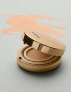 Burberry Beyond Wear Perfecting Matte Cushion dolgoobstojni tekoči puder v gobici SPF 15 odtenek Fair Warm 10 14 g